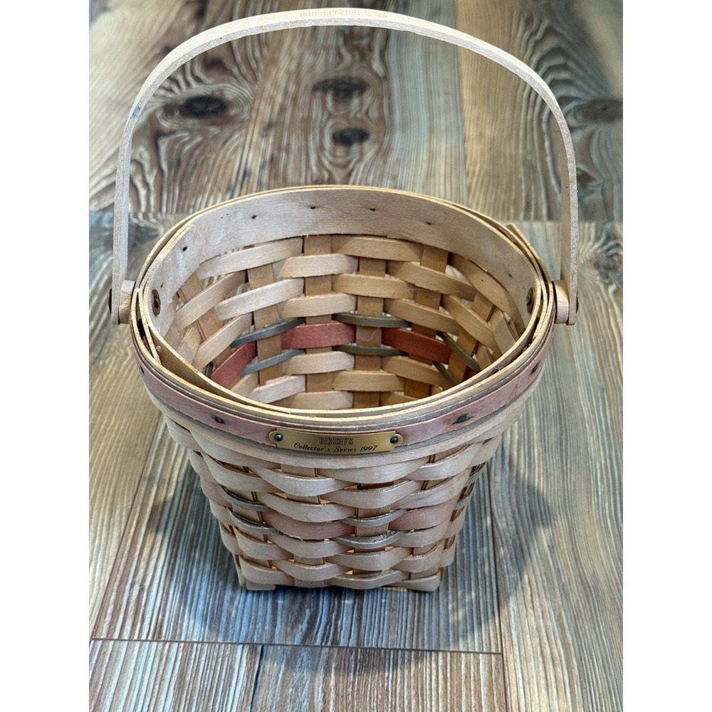 Longaberger 1997 Hersheys Maple tree Baskets 1997 10x7"